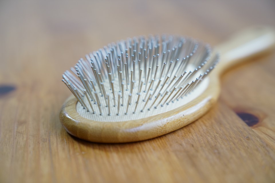 78. Wood Hair Brush (metal bristles)